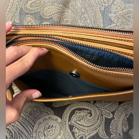 MATT&NAT Crossbody tan purse with double purse compartments - Picture 7 of 14